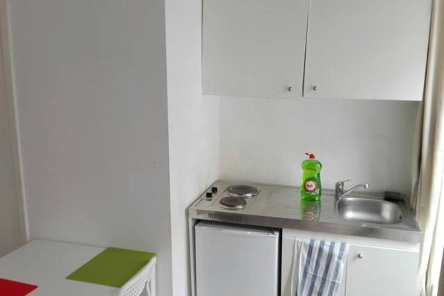 Close To Grand Place For 2