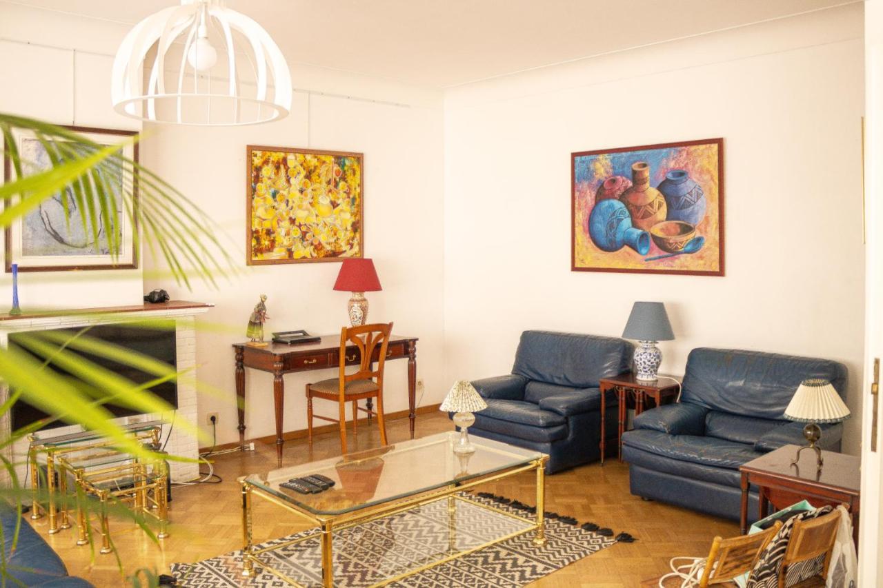 Elegance ,space & Luxury In Apartment