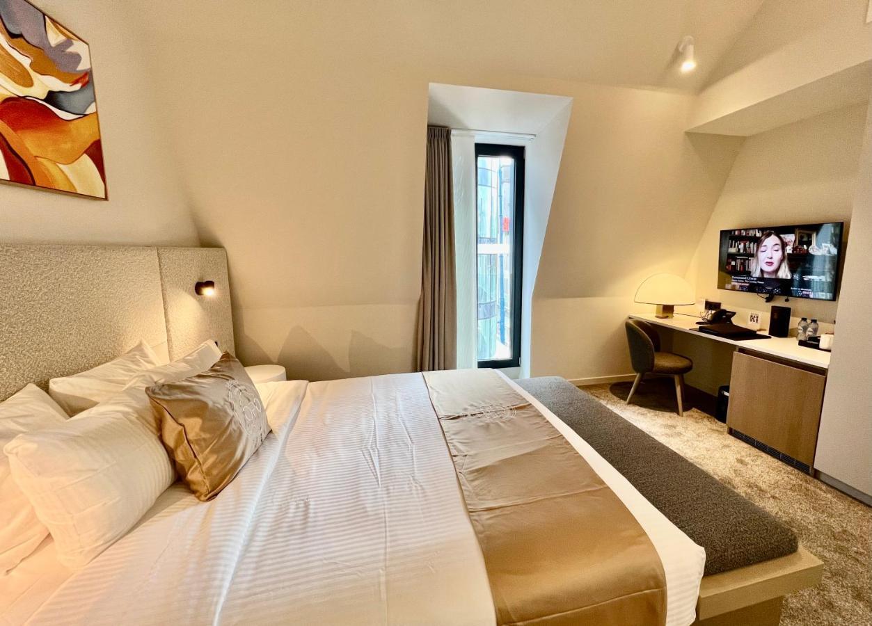 Opo 4* Brussels