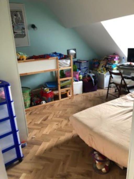 In Maison De Metre In Etterbeek Apartment