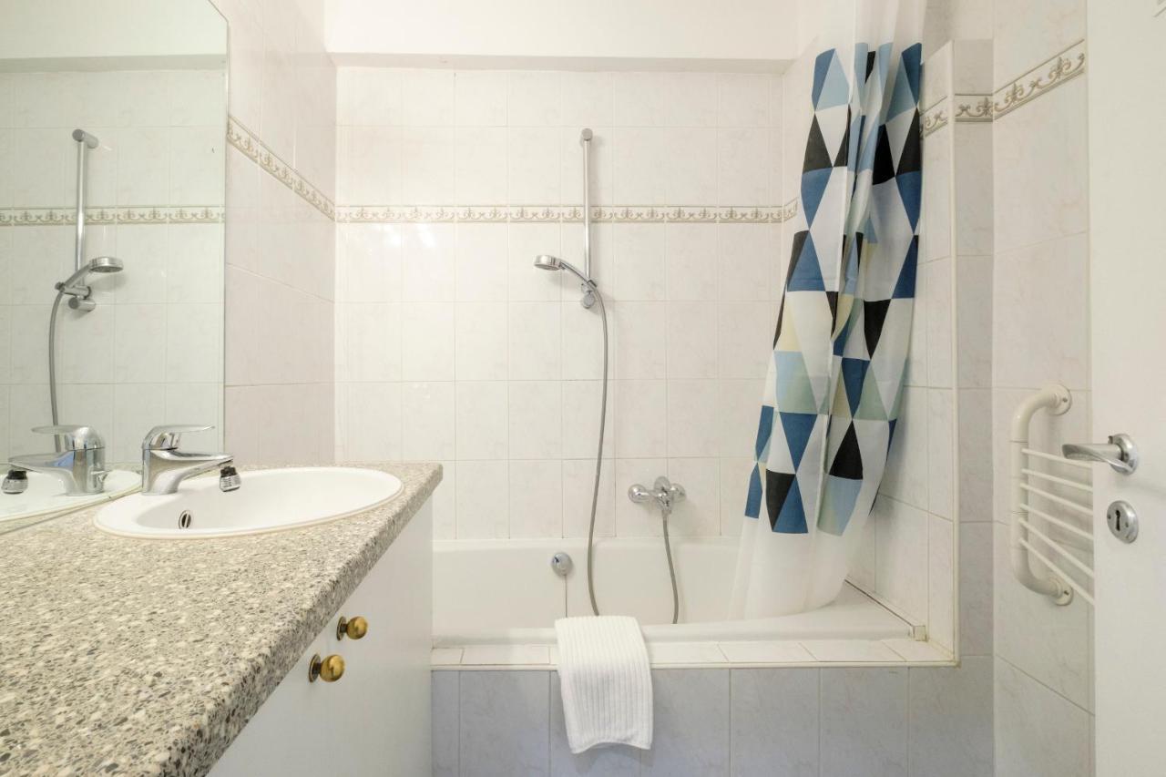 2 Bedrooms Wolewe-saint-lambert