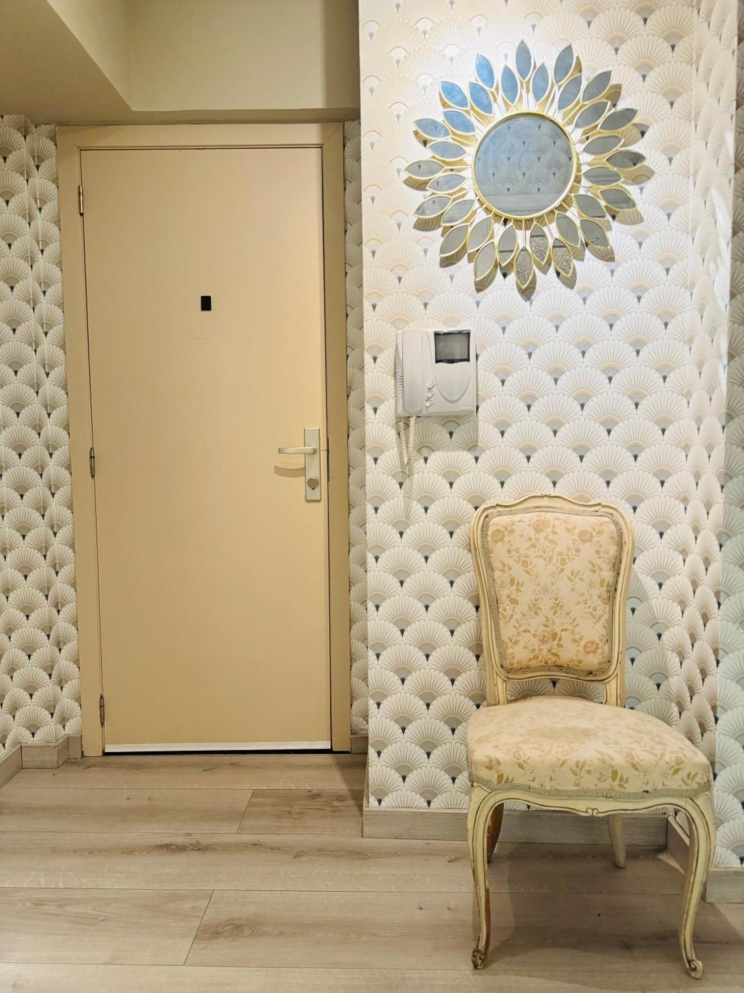 Hearth Of Gateway Apartment Brussels