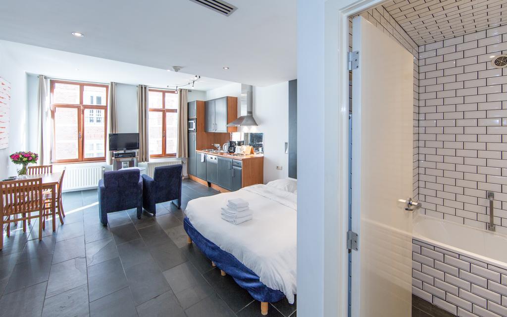 Azimut Flathotel