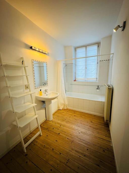 Amazing 3 Bedrooms - Place Brugmann Apartment Brussels