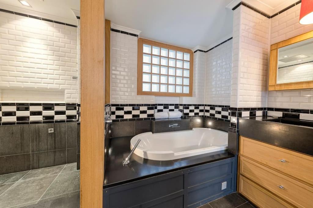 Luxury: 3br, Prime Location Apartamento Bruxelas