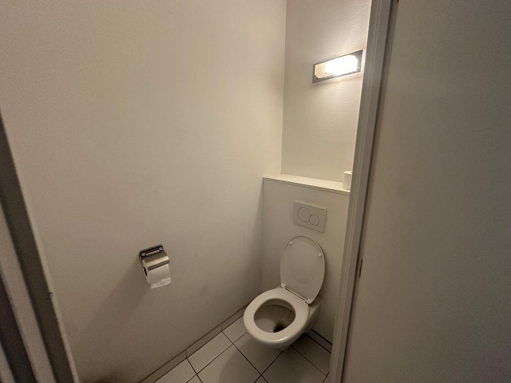 2 Bedroom In Center With Balcony Apartment Brussels