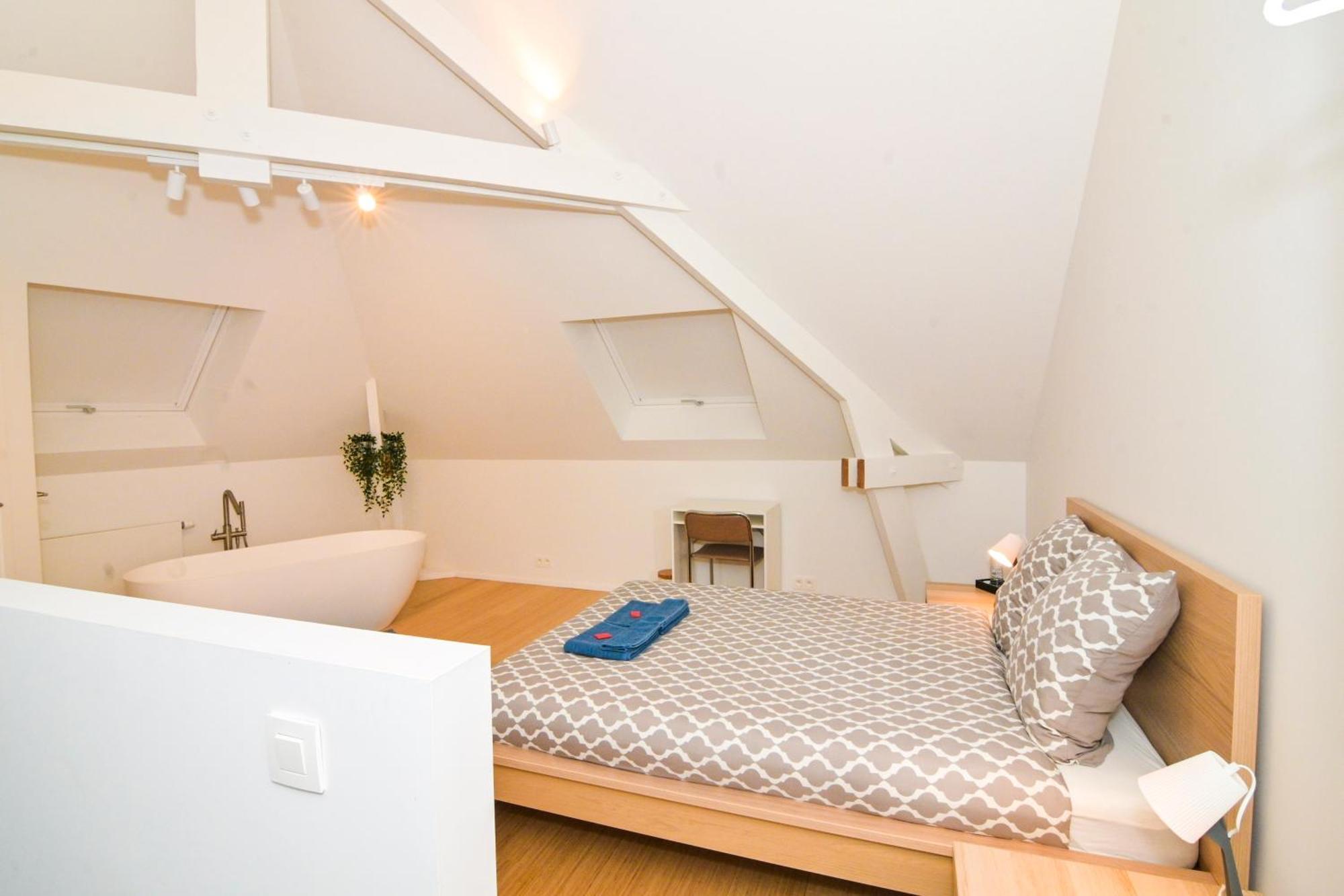 Family Duplex Getaway - Perfectly Positioned For Adventures *