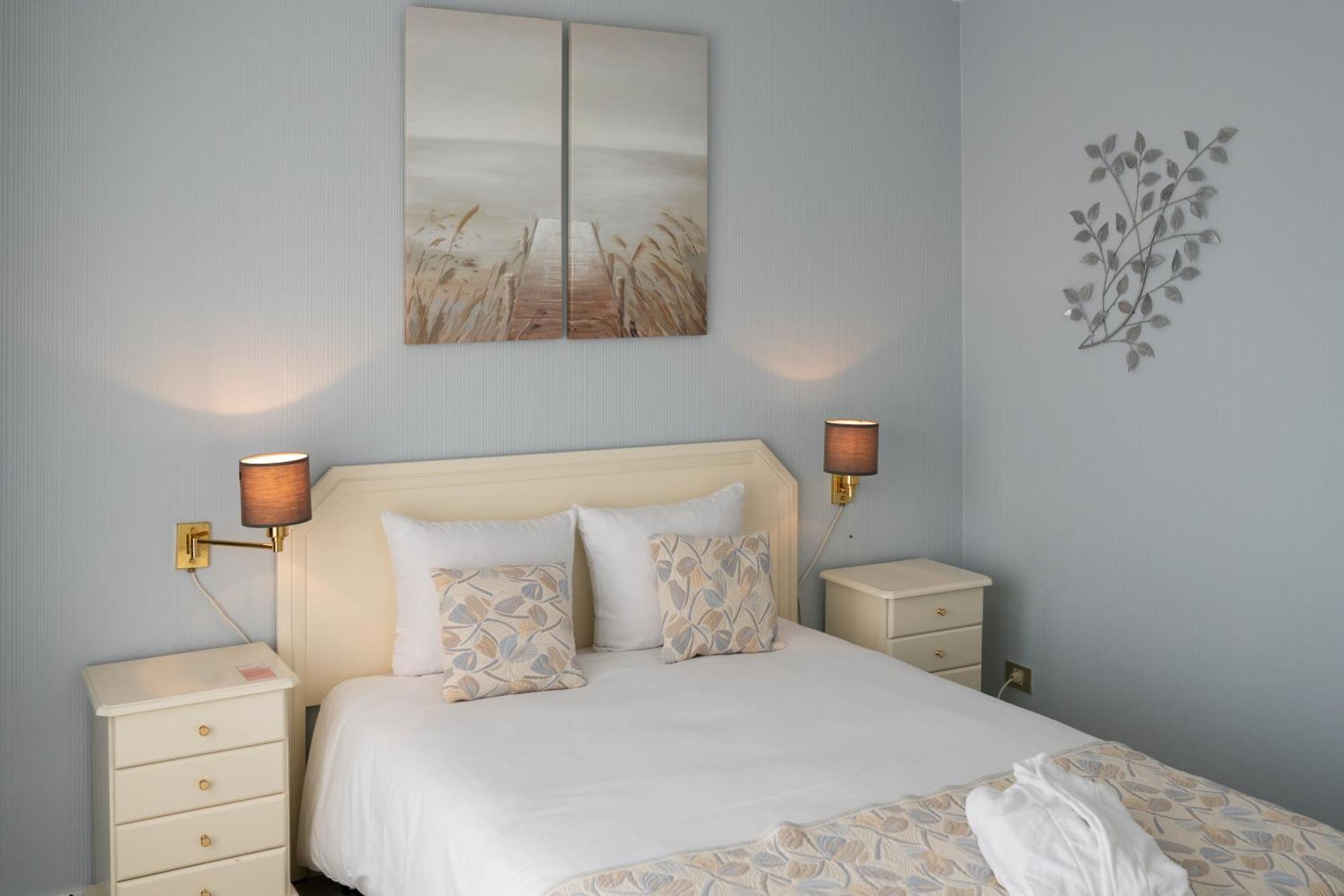 Hotel First Euroflat 4*