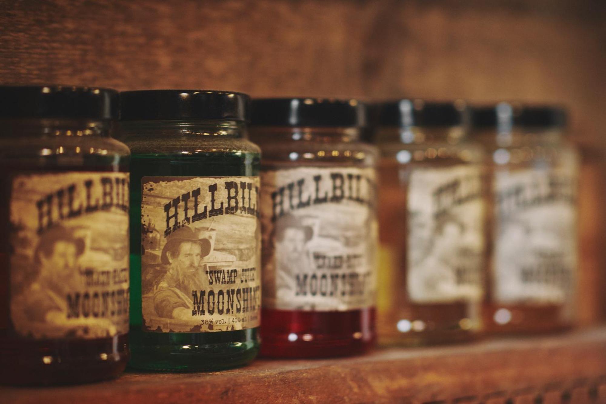 Hostel The Legacy By 2go4 Center