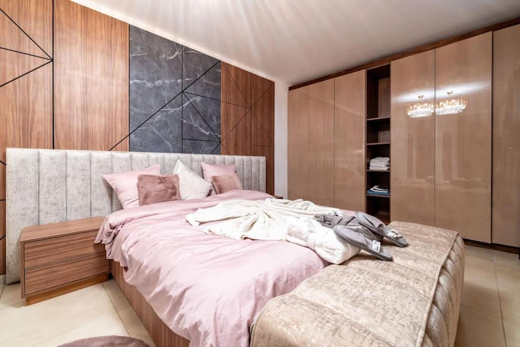 Apartment Luxueux 5 Brussels