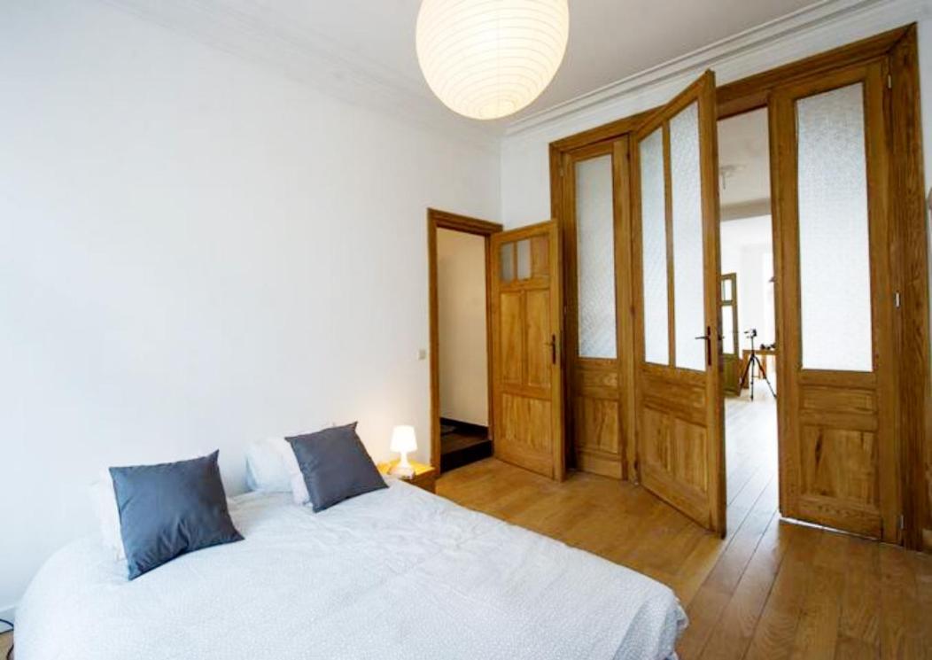 Appartement Grand D'artiste Cosy Et Proche De Brussel