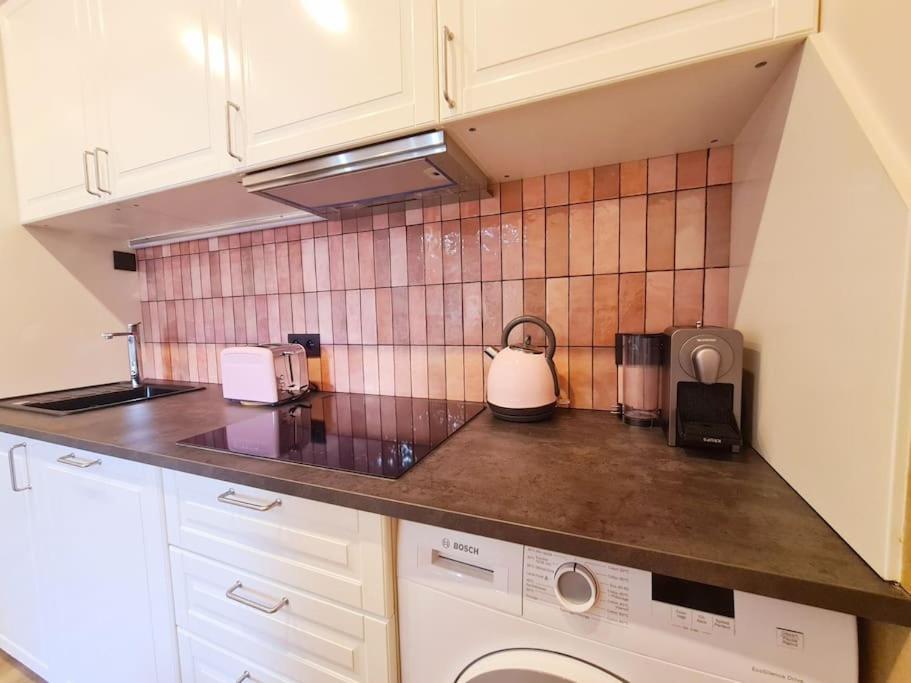 Magnolia Pink New And Fully Equipped Apartment *