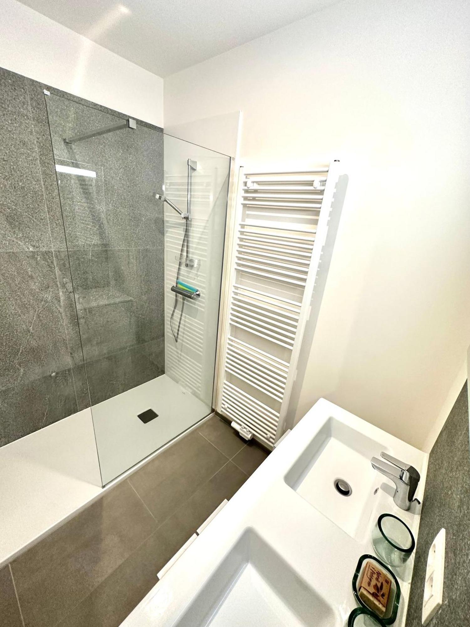 Apartment European Comission Beautiful Studio Brussels