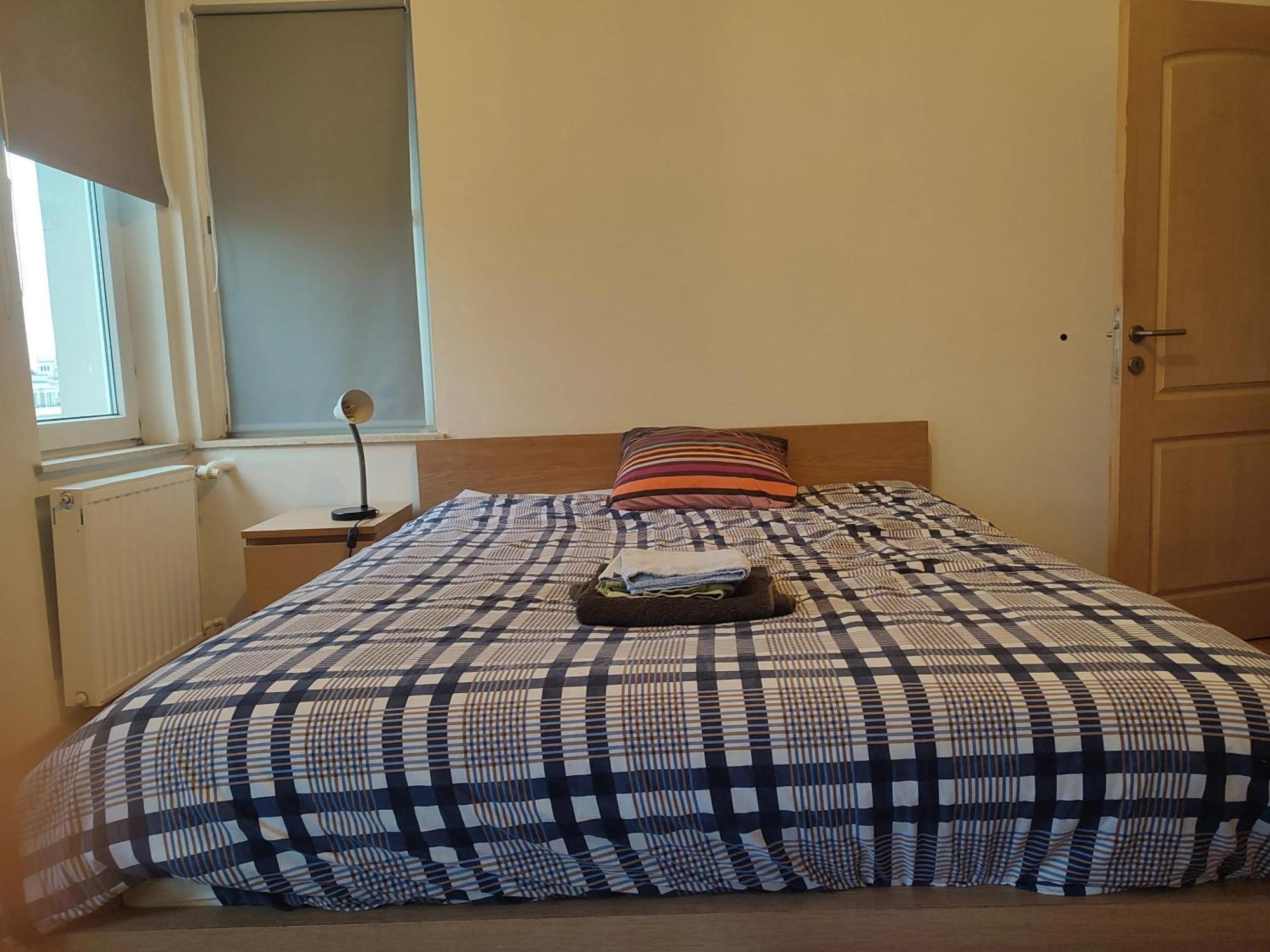 Charming In Etterbeek 70 M² With Balcony