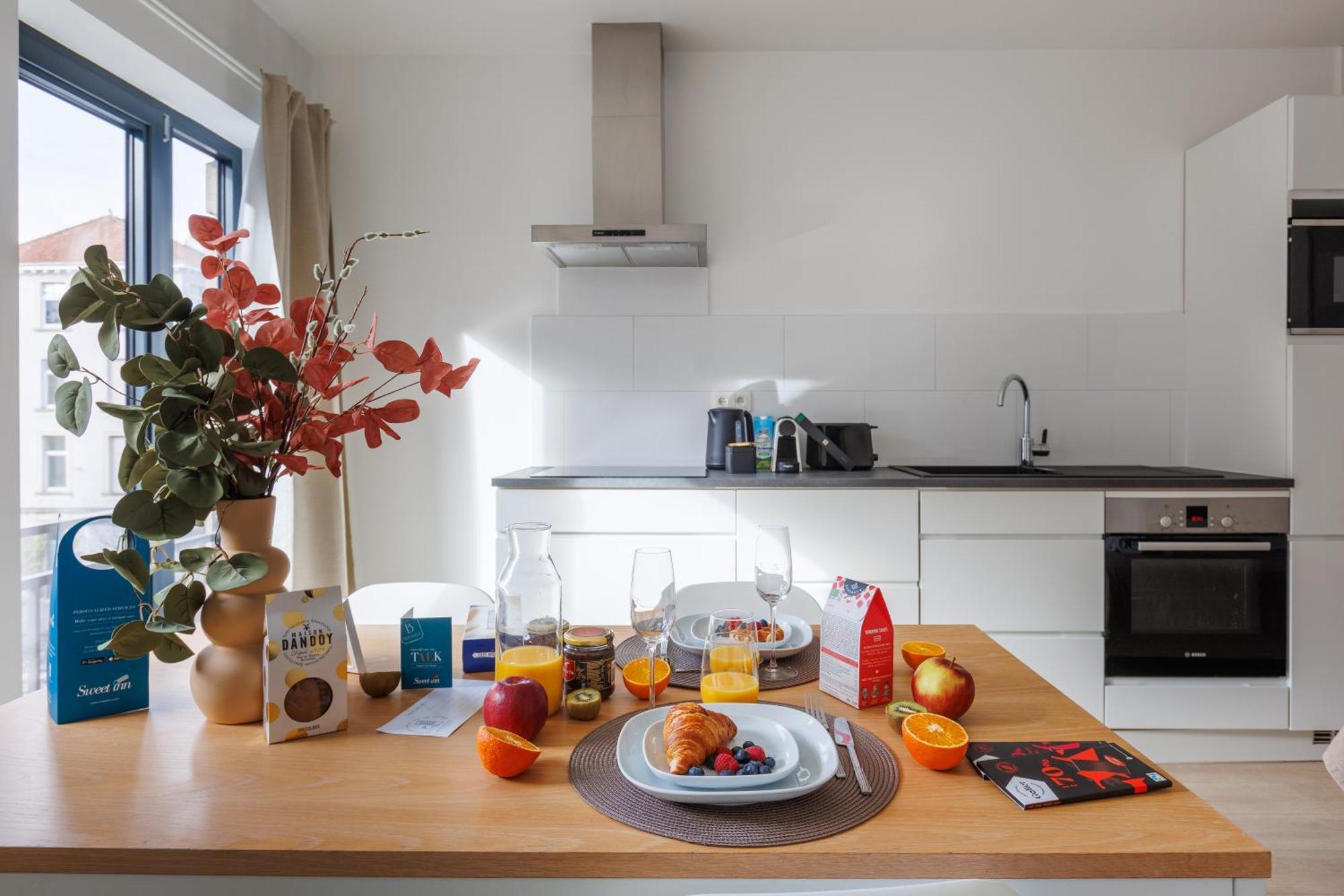 Apartment Sweett - Michel Ange