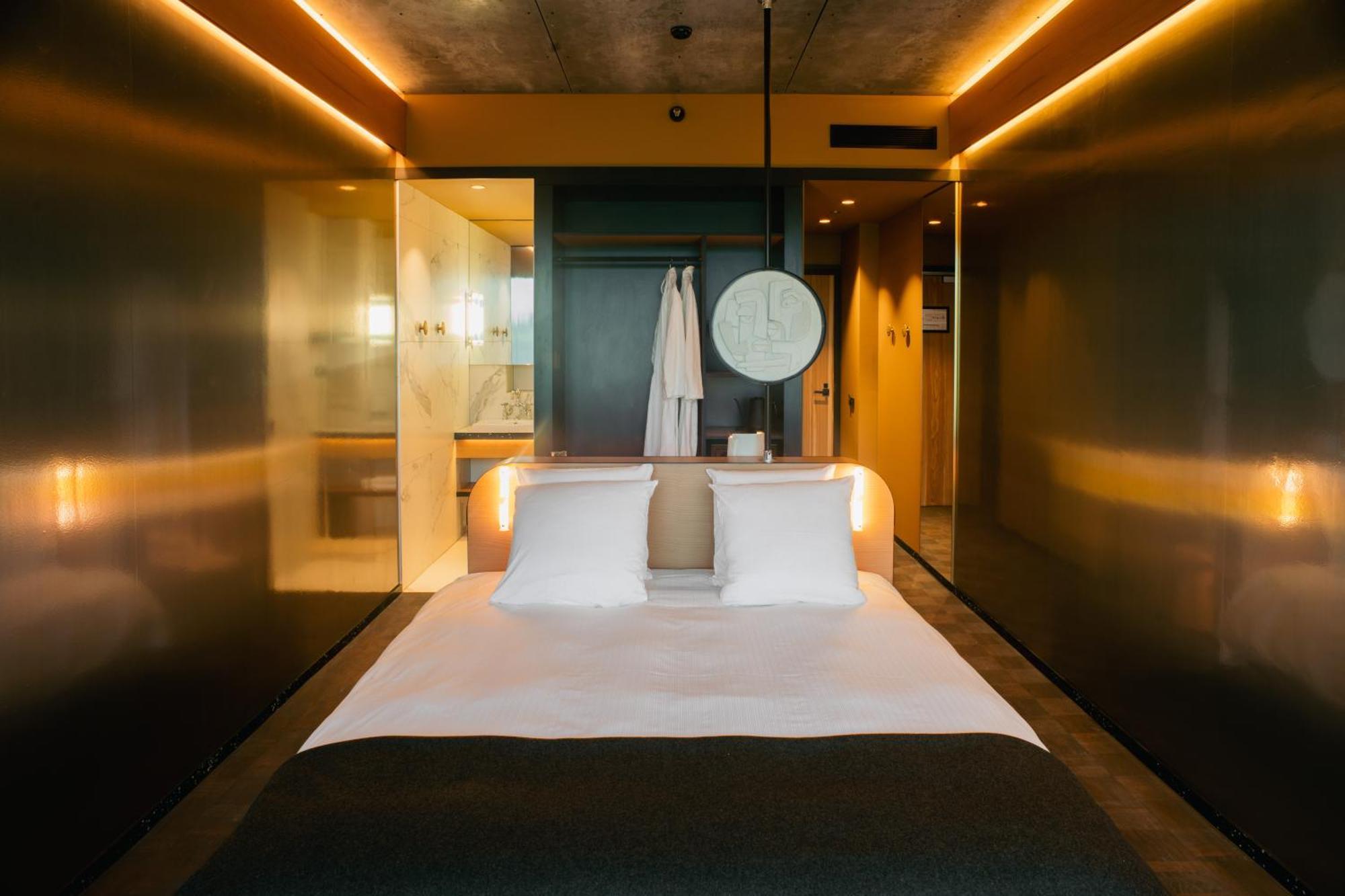Khách sạn Mix Brussels --gym & Wellness For Adults Only-- 4*