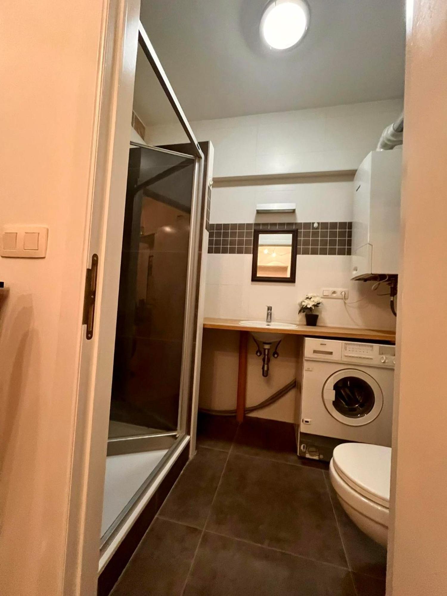 Apartamento Charmant Studio - Quartier Chatelain