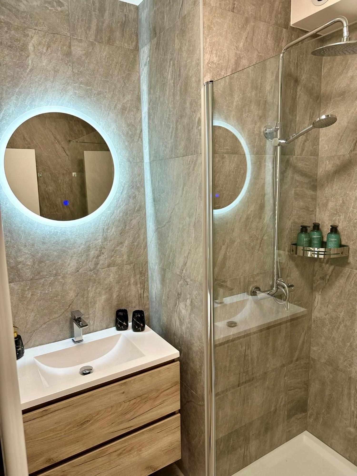 Appartement Urbanstay - Jacqmain Downtown