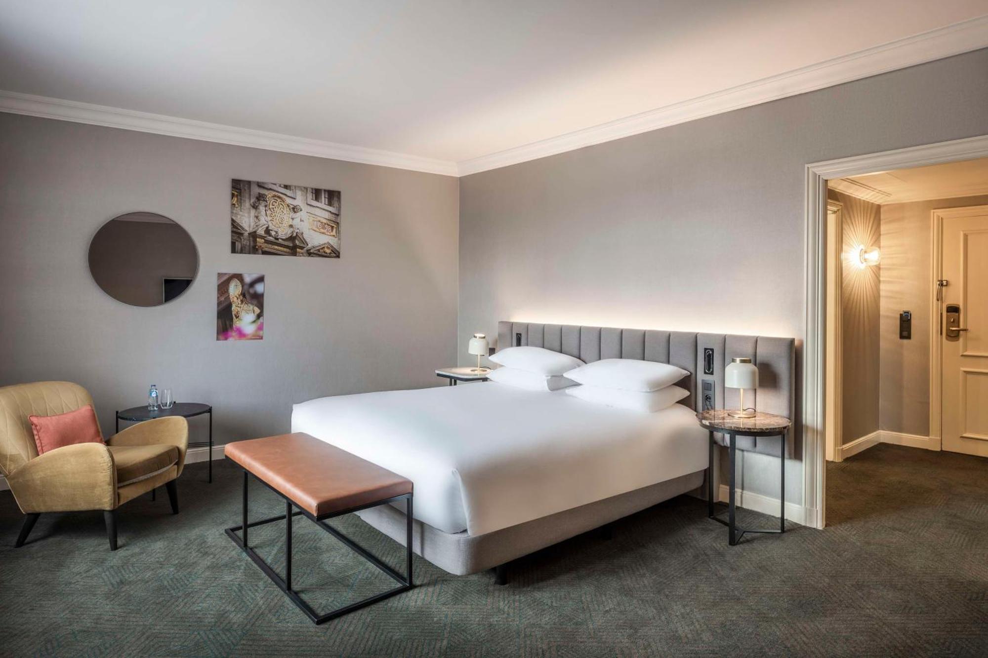 Hilton Grand Place 4* Brussels