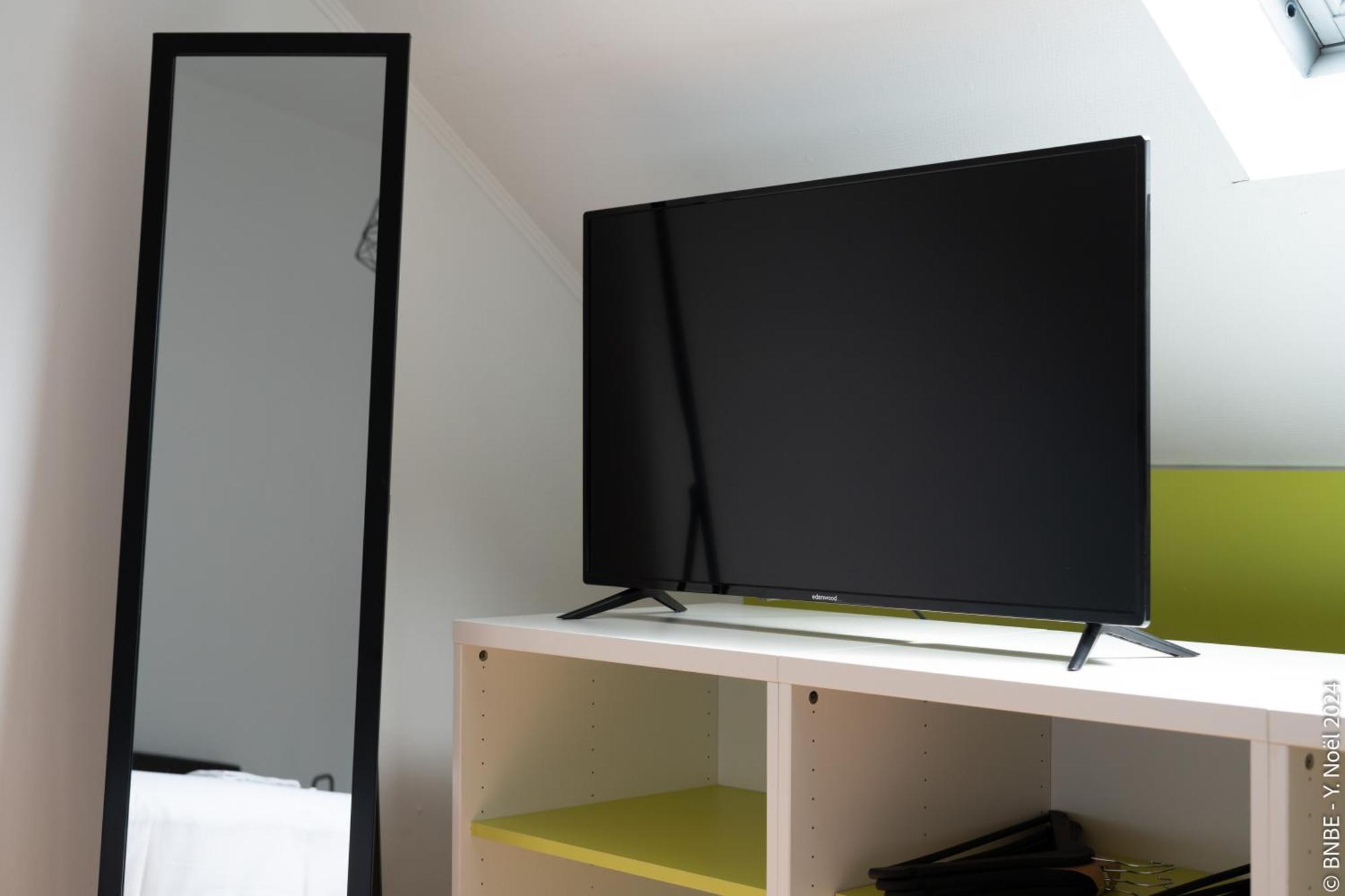 La Louve - Big Place & Garden - Parking Gratuit Brussels