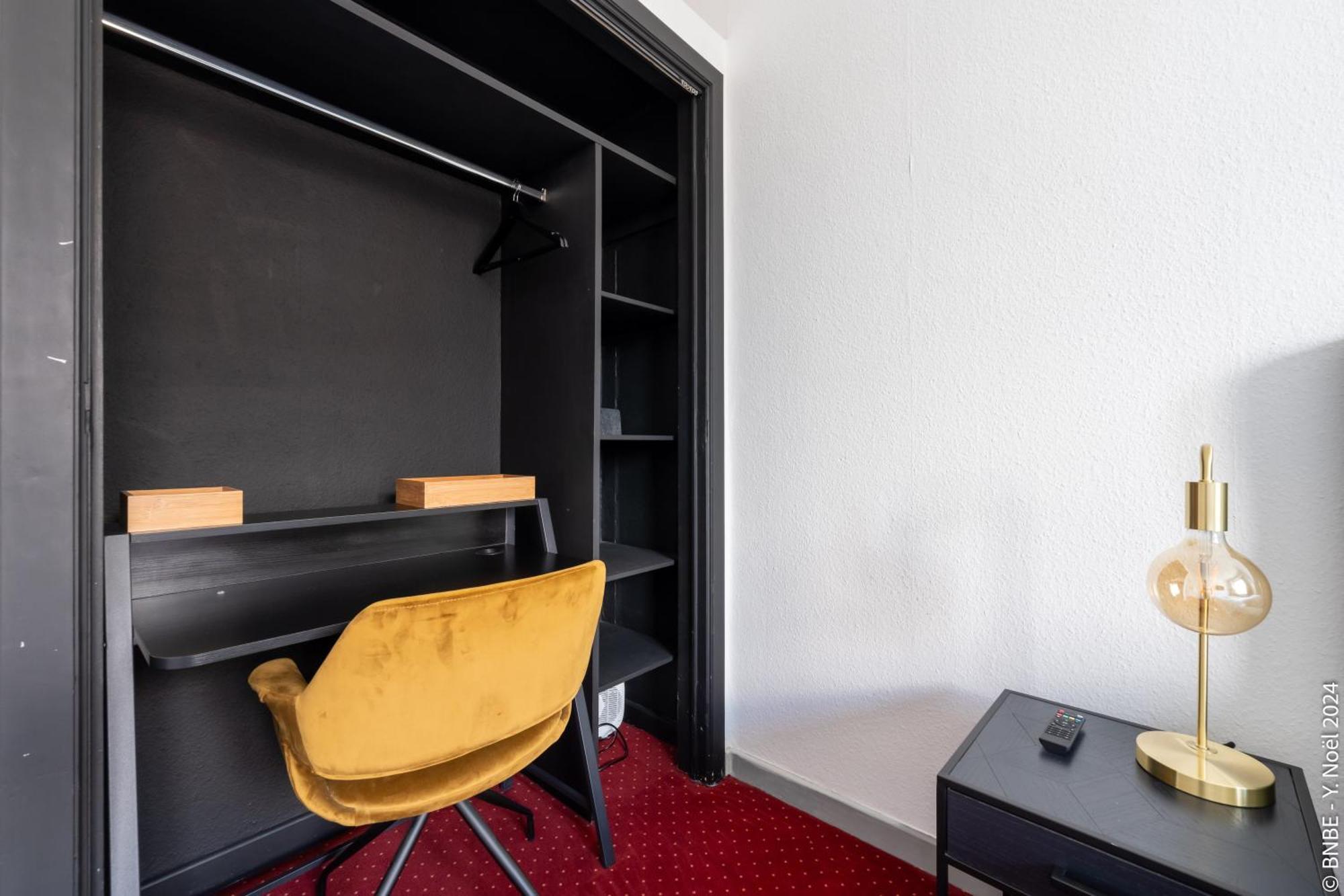 Villa La Louve - Big Place & Garden - Parking Gratuit *