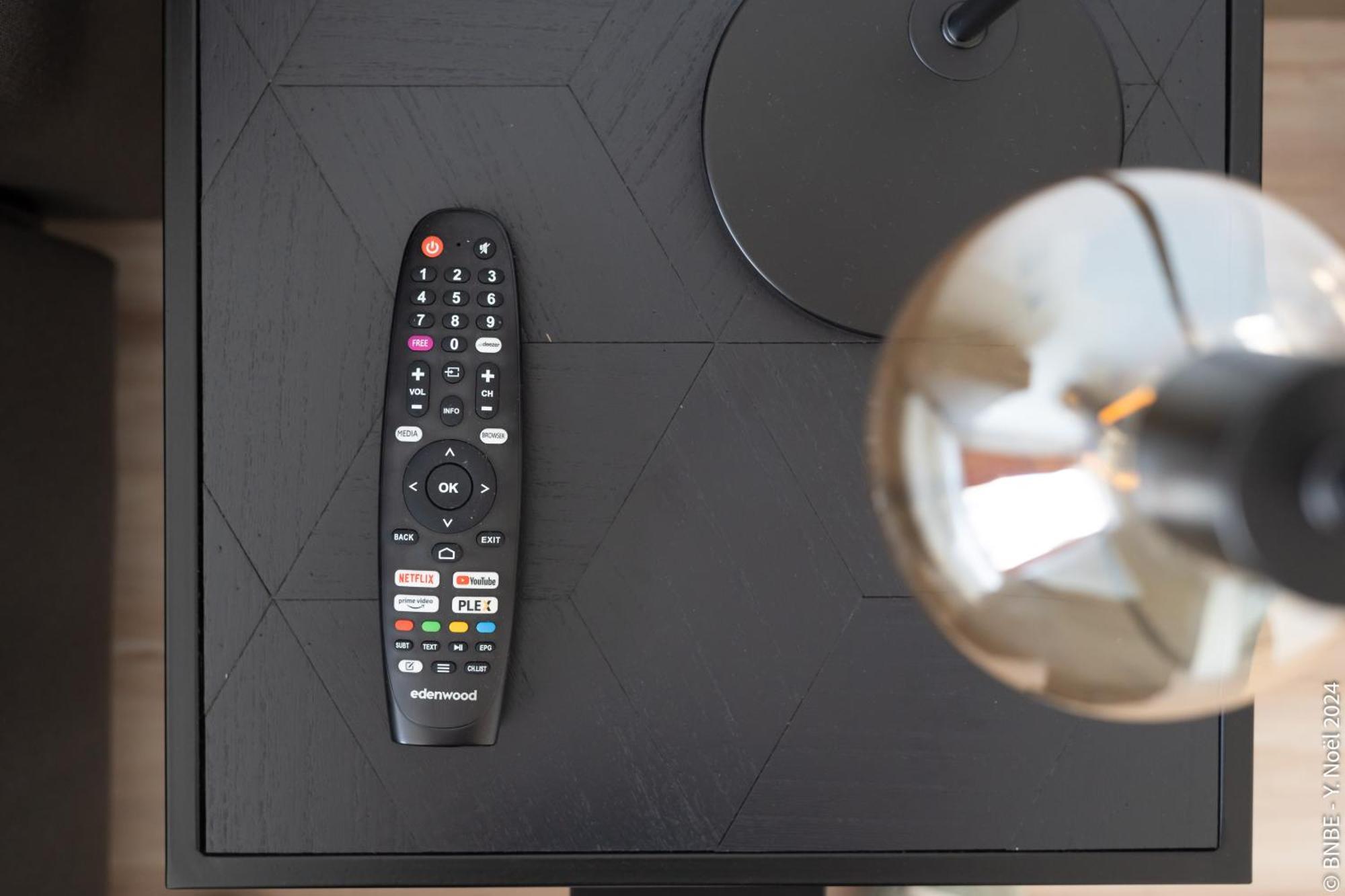 La Louve - Big Place & Garden - Parking Gratuit * Brussels