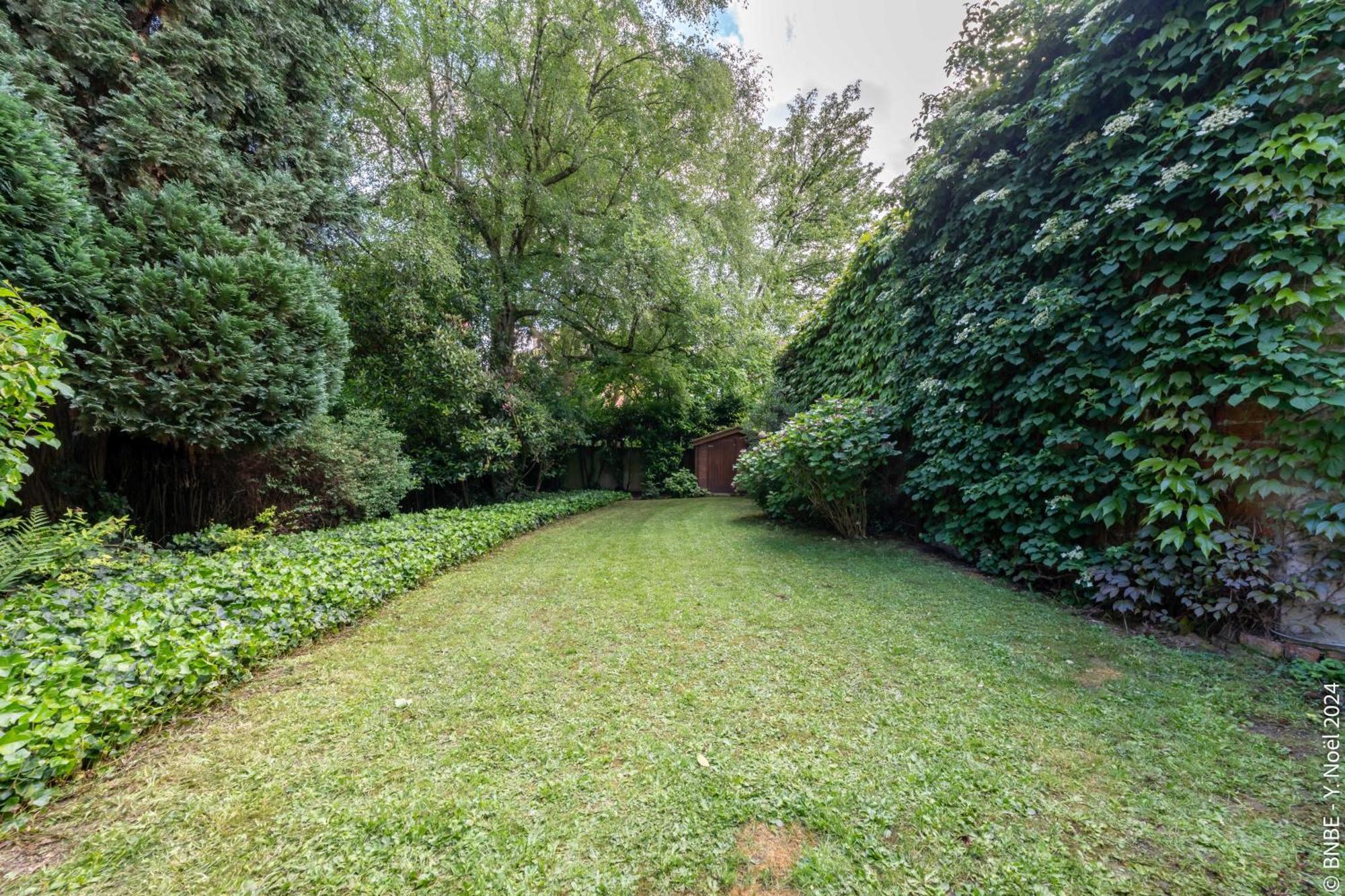 La Louve - Big Place & Garden - Parking Gratuit *