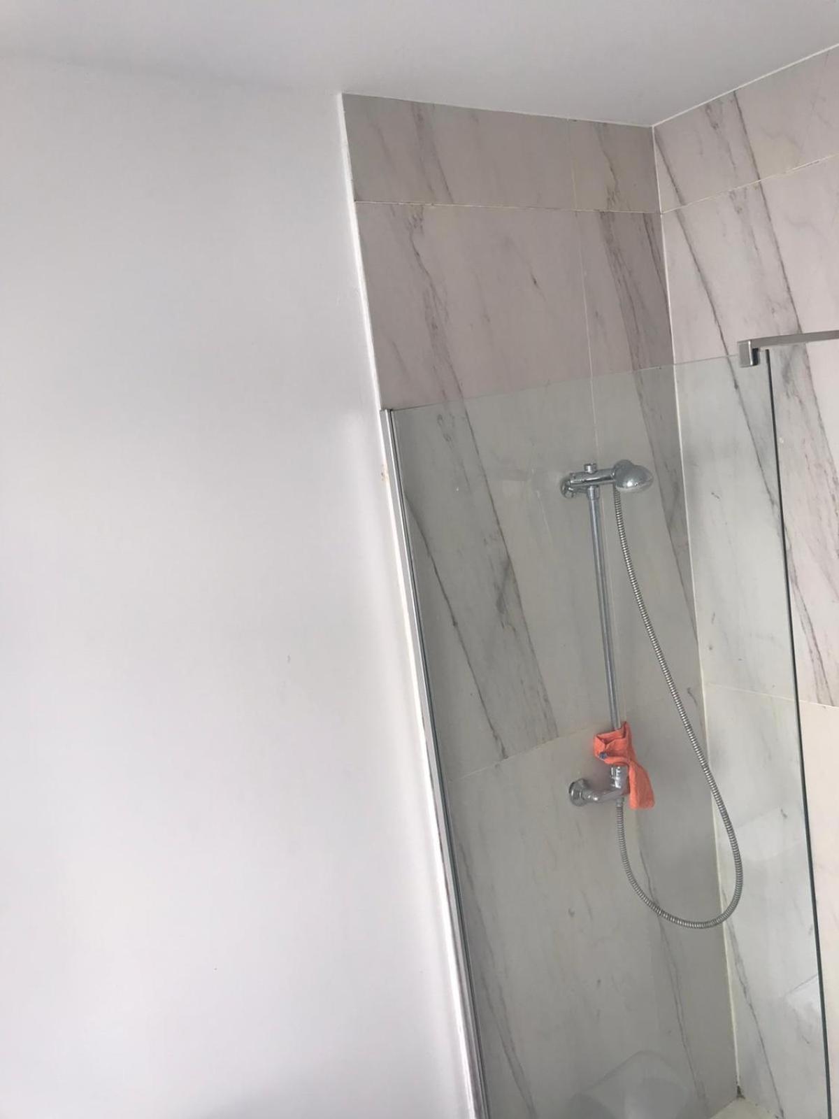 Maison Partagee Cle Rouge Homestay *