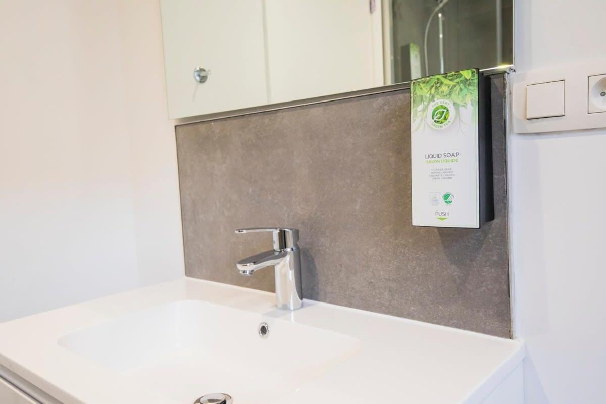 Smart - Gare Du Midi Apartamento *