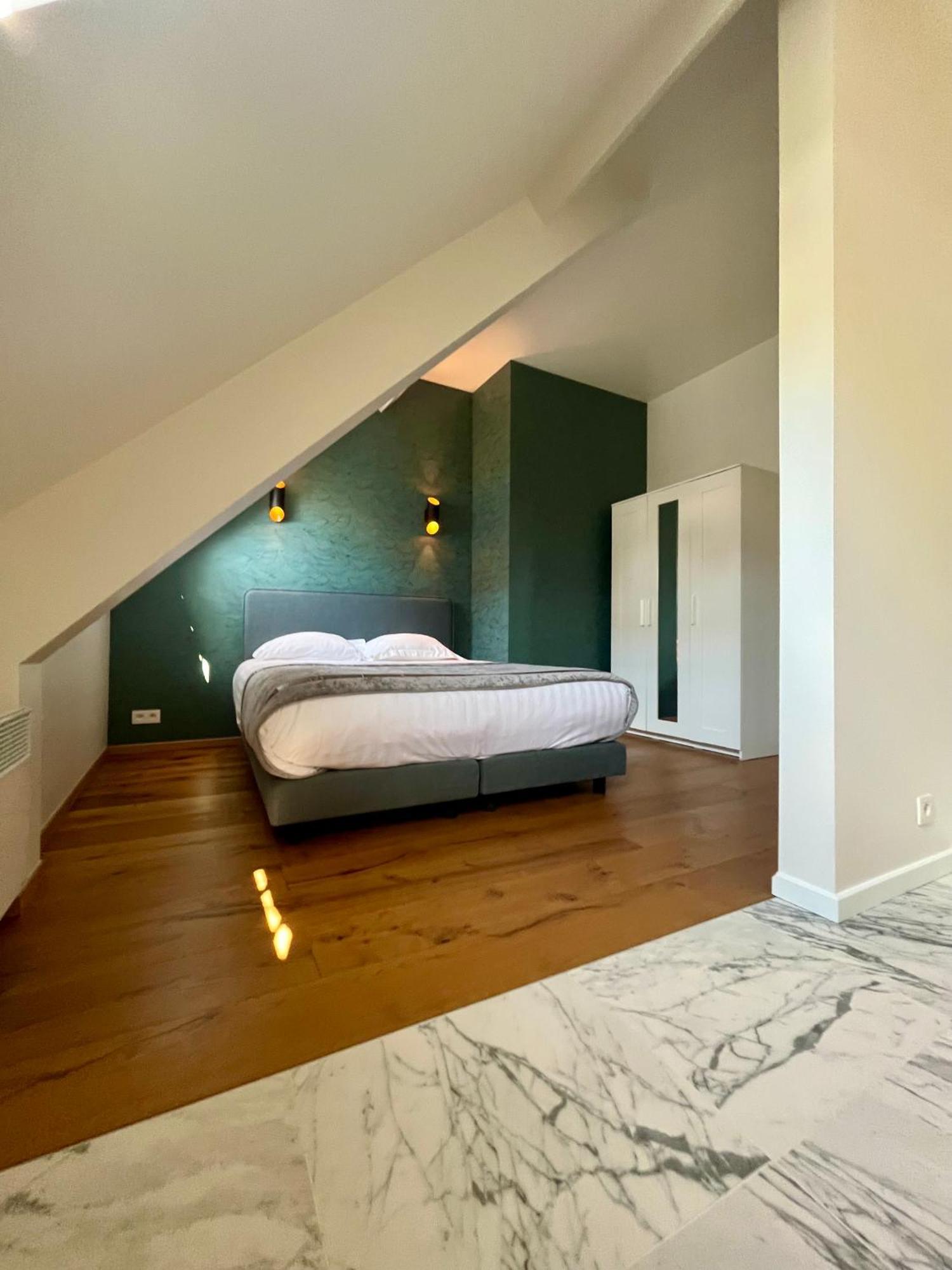 Stilias 6p Center Apartment *