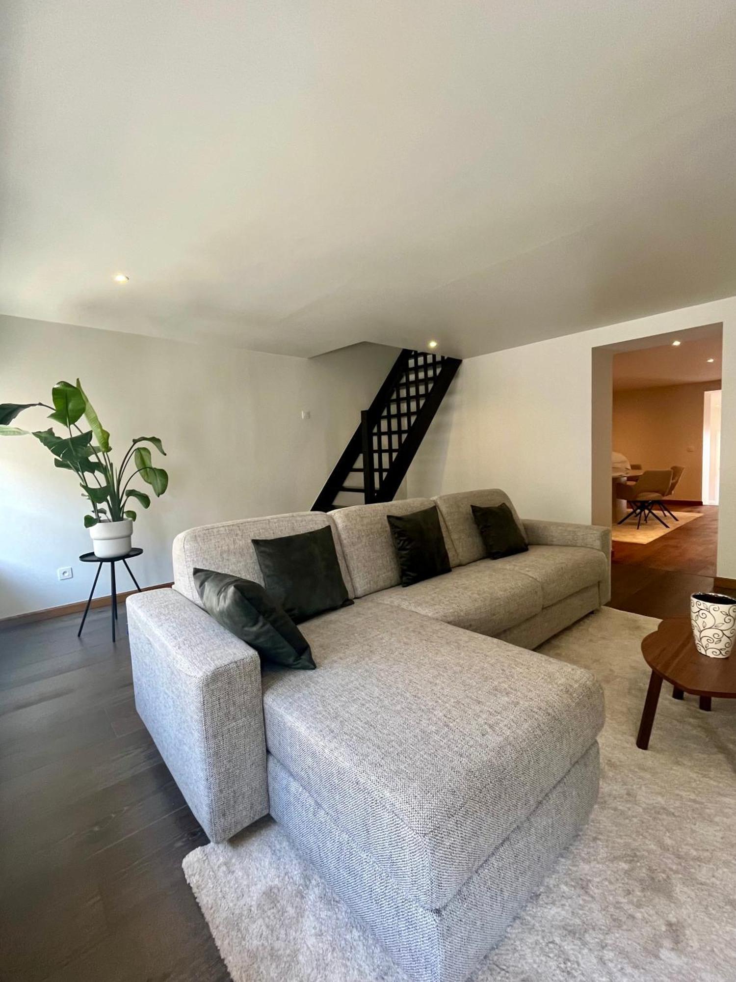 Apartment Stilias 6p Center Brussels