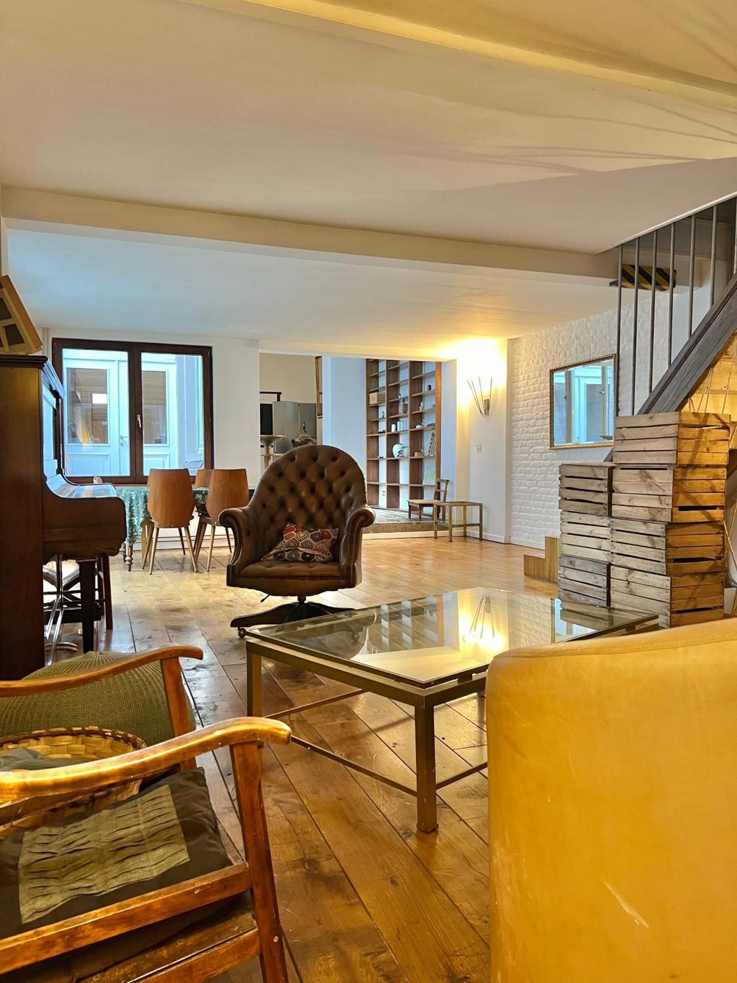 Etonnante Maison Au Style Unique A Bruxelles! Holiday home Brussels