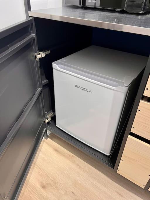 Chez Gianni & Stephanie - A Cozy And Elegant In Apartment