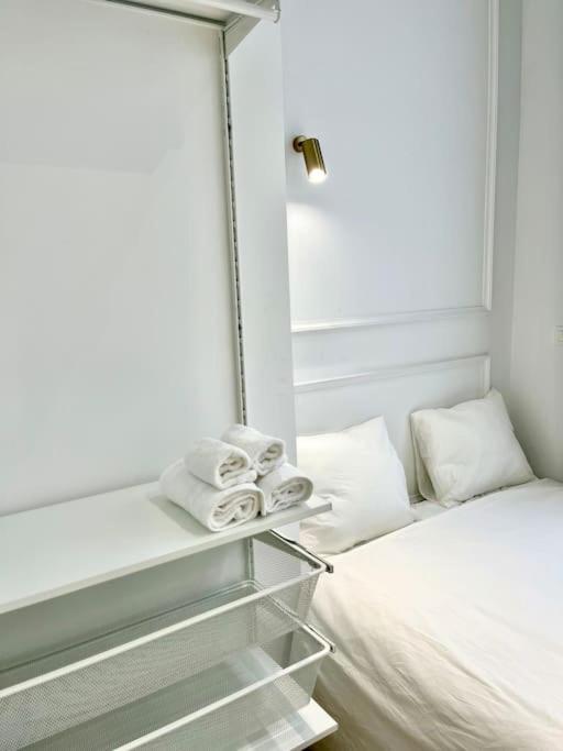 Apartment Chez Gianni & Stephanie - A Cozy And Elegant In *