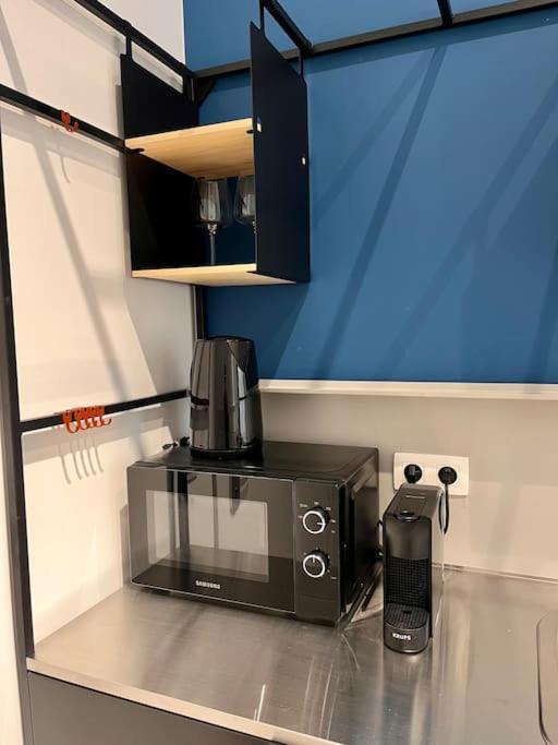 Chez Gianni & Stephanie - A Cozy And Elegant In Brussels