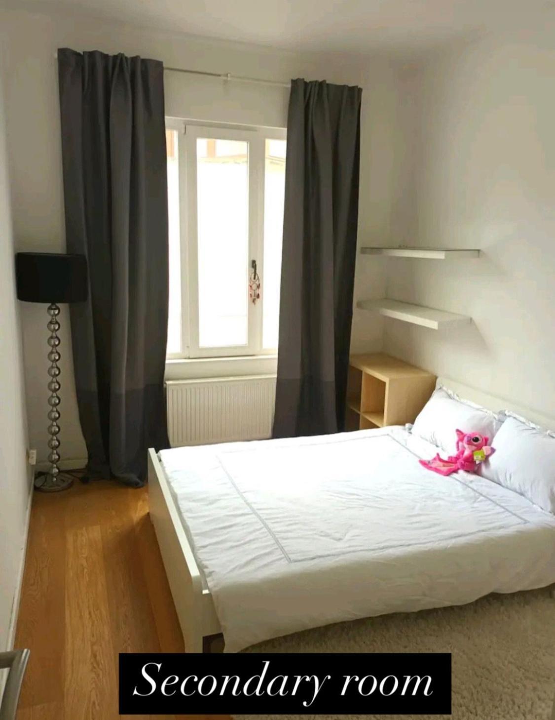 Beautiful 2 Bedroom In Place Flagey Bxl Brüssel