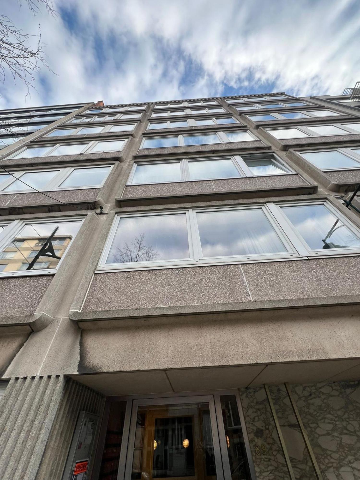 Beautiful Luxurious Studio In The Heart Of The European Quarter *