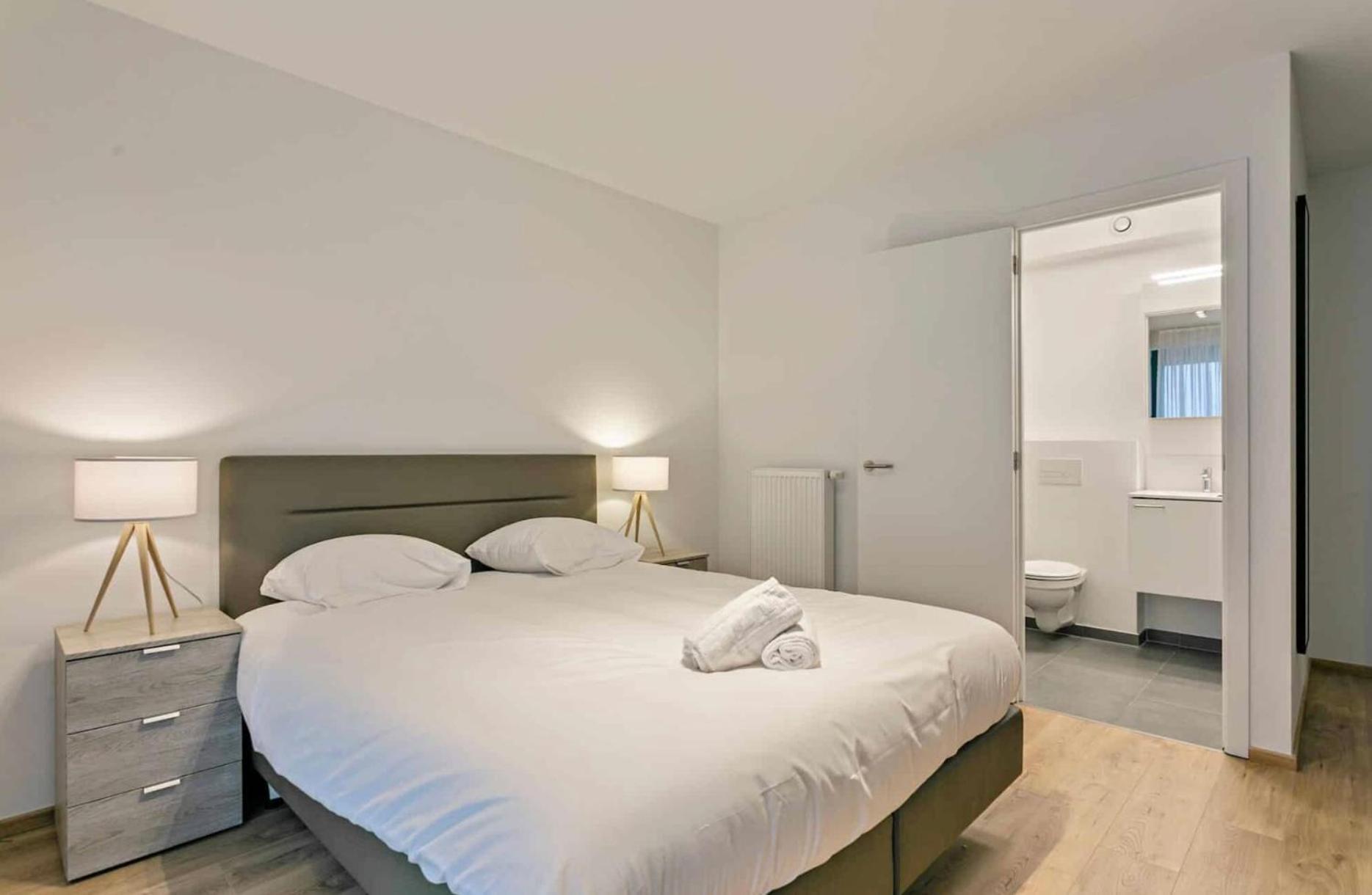 Apartment Two Bedroom With Amazing View In Center *