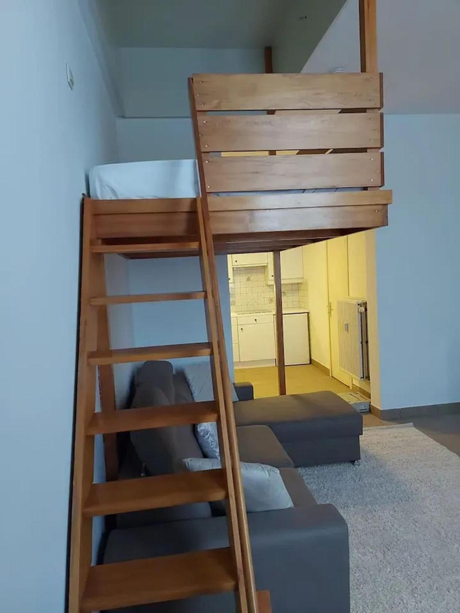 Apartment Charming In Haren, - 40 Sqm Of Comfort Brussels