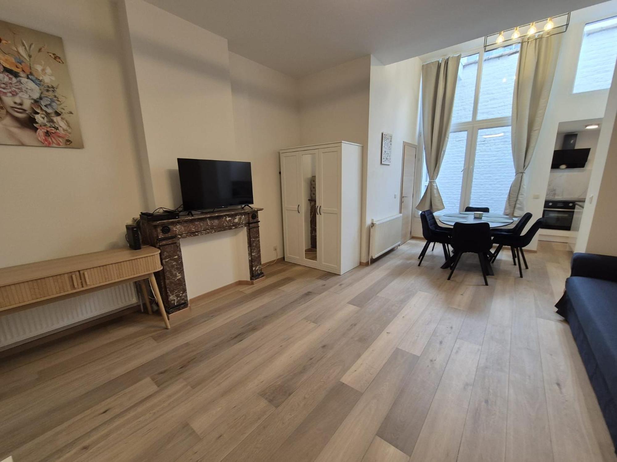 Tasson Snel Center Of