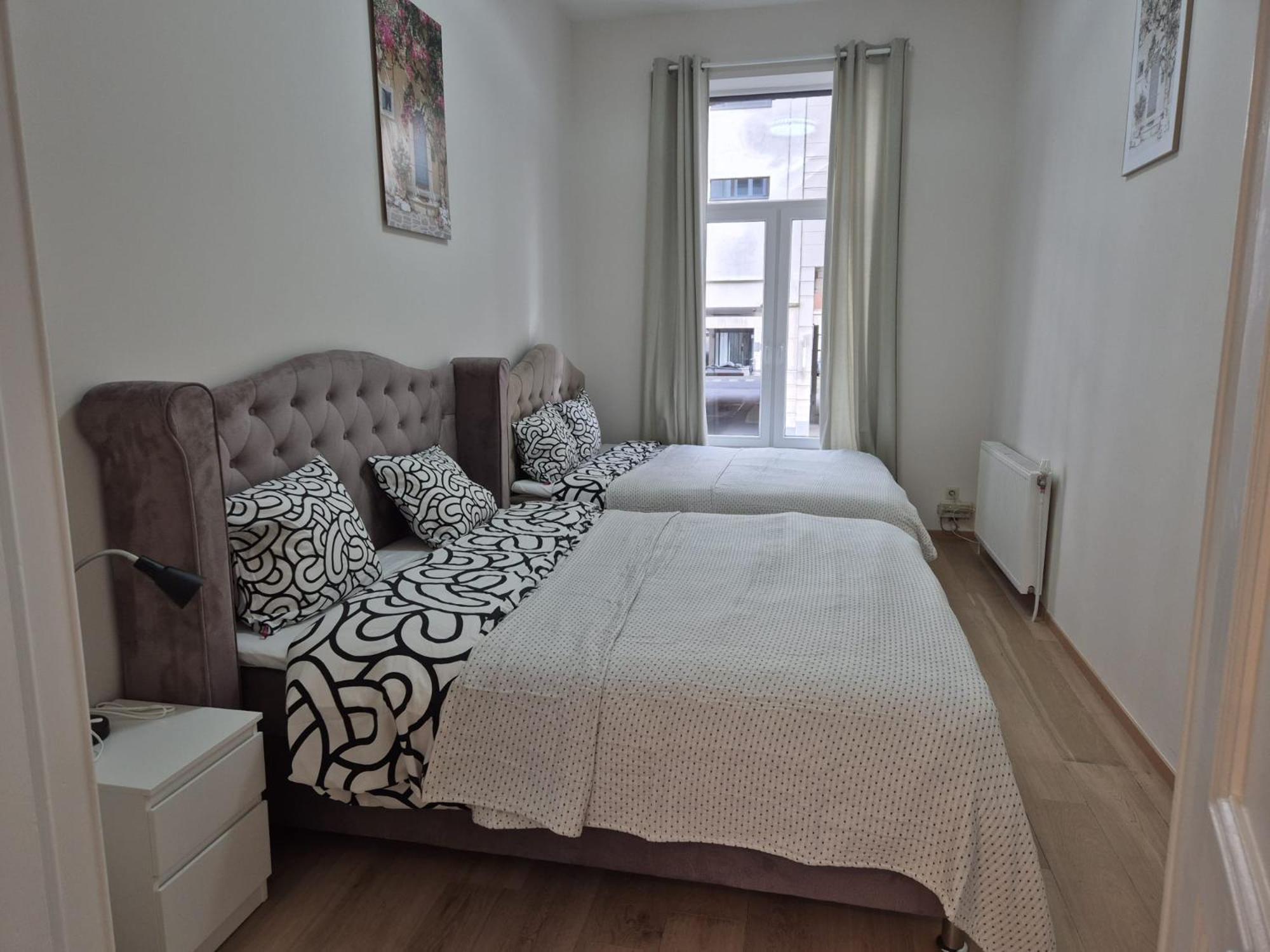 Tasson Snel Center Of Brussels