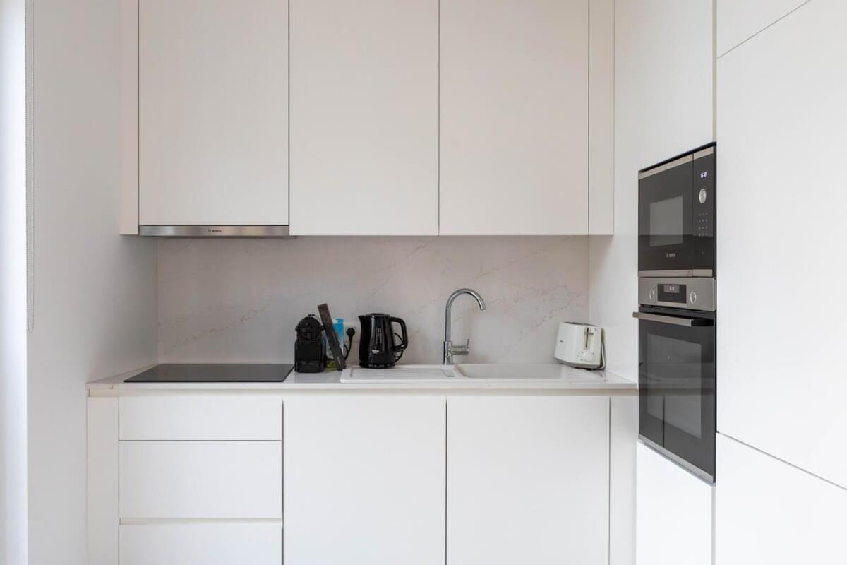 Cozy Studio Apt In Uccle - Ch1 Apartment