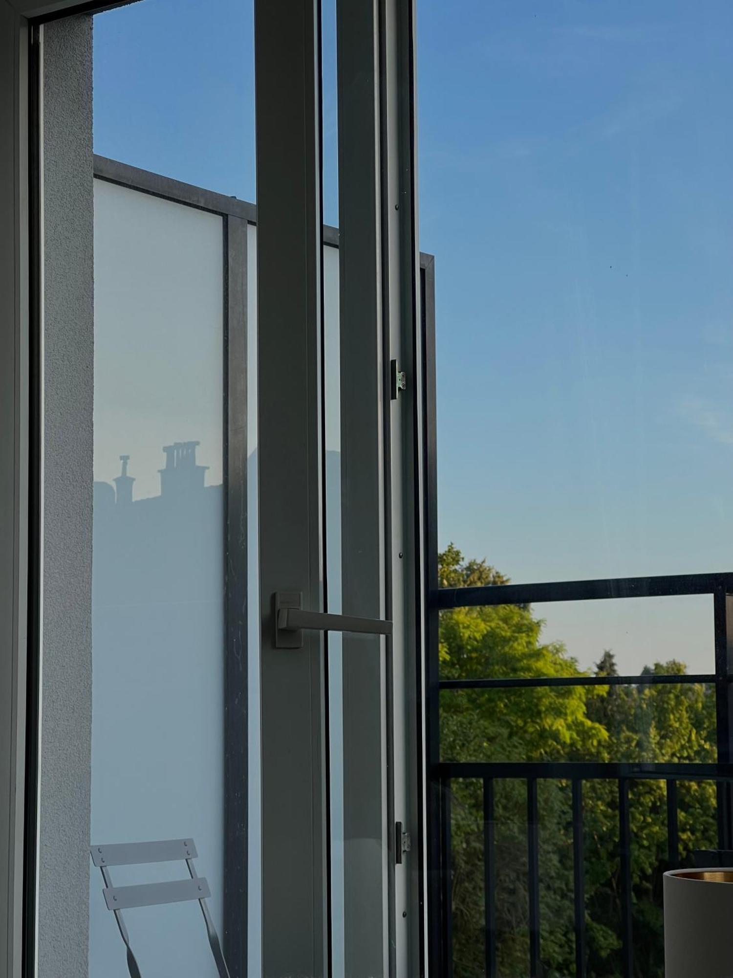 Apartment Charmant Proche Du Centre De Brussels