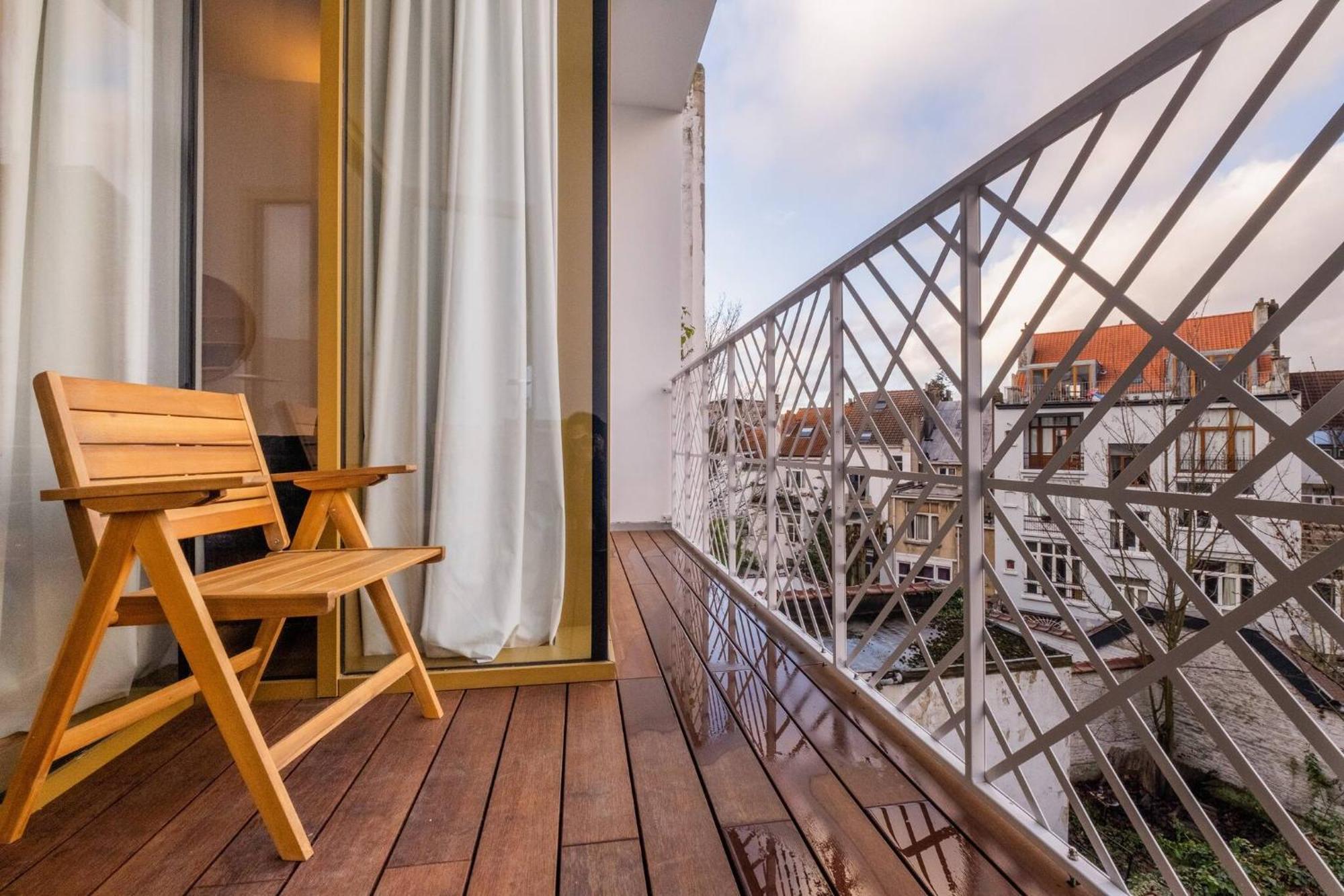 Self Check In 80 M2 Apartment Brussels