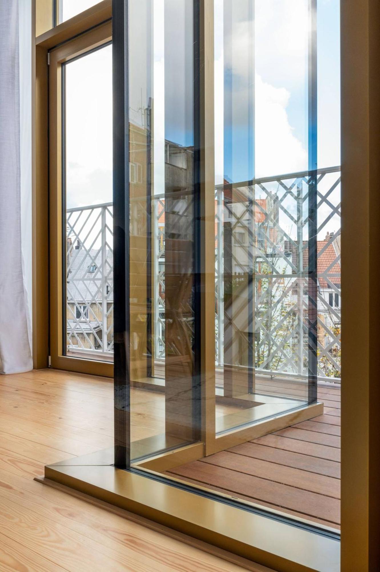 Apartment Self Check In 80 M2 Brussels