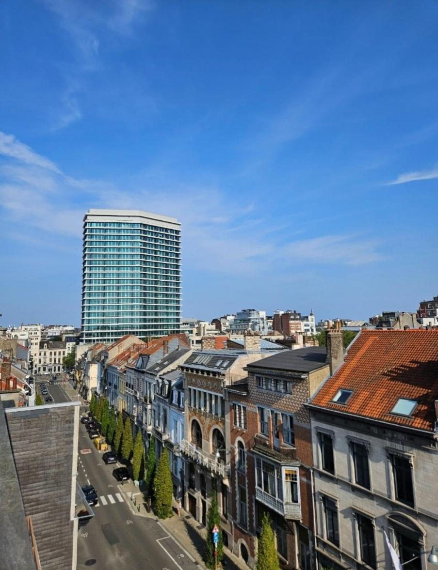 Apartment Penthouse Lumineux Avec Grande Terrasse De 40m2 *