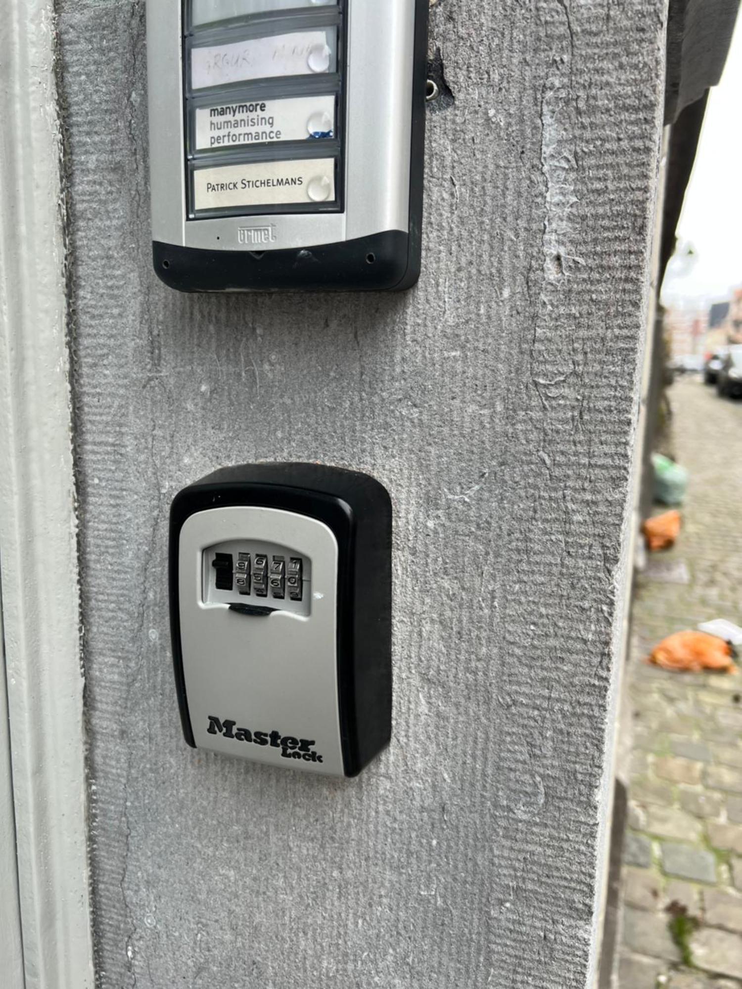 Cosy Nest Apartment *