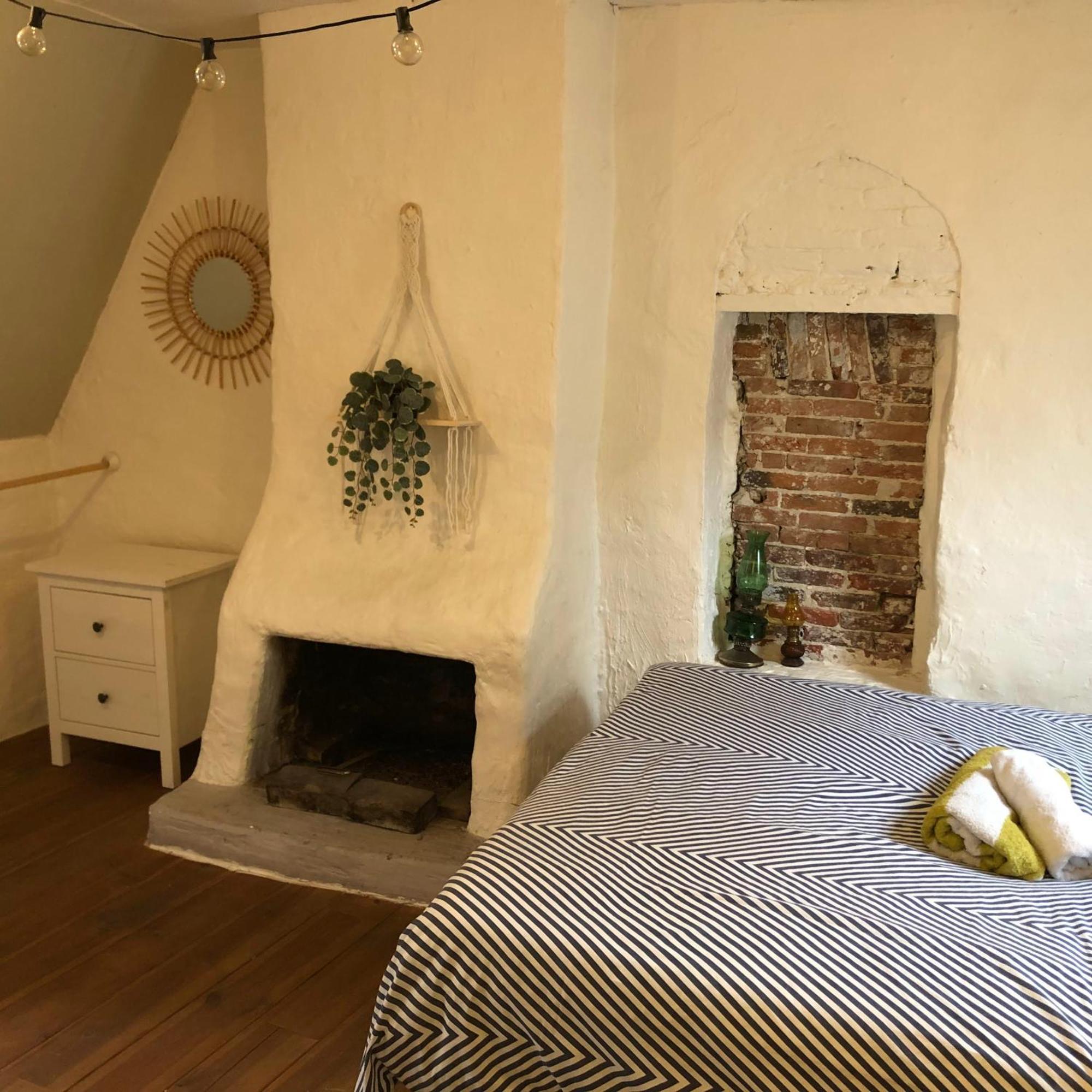 Centre Petite Privee Au Sablon ! Guest house *