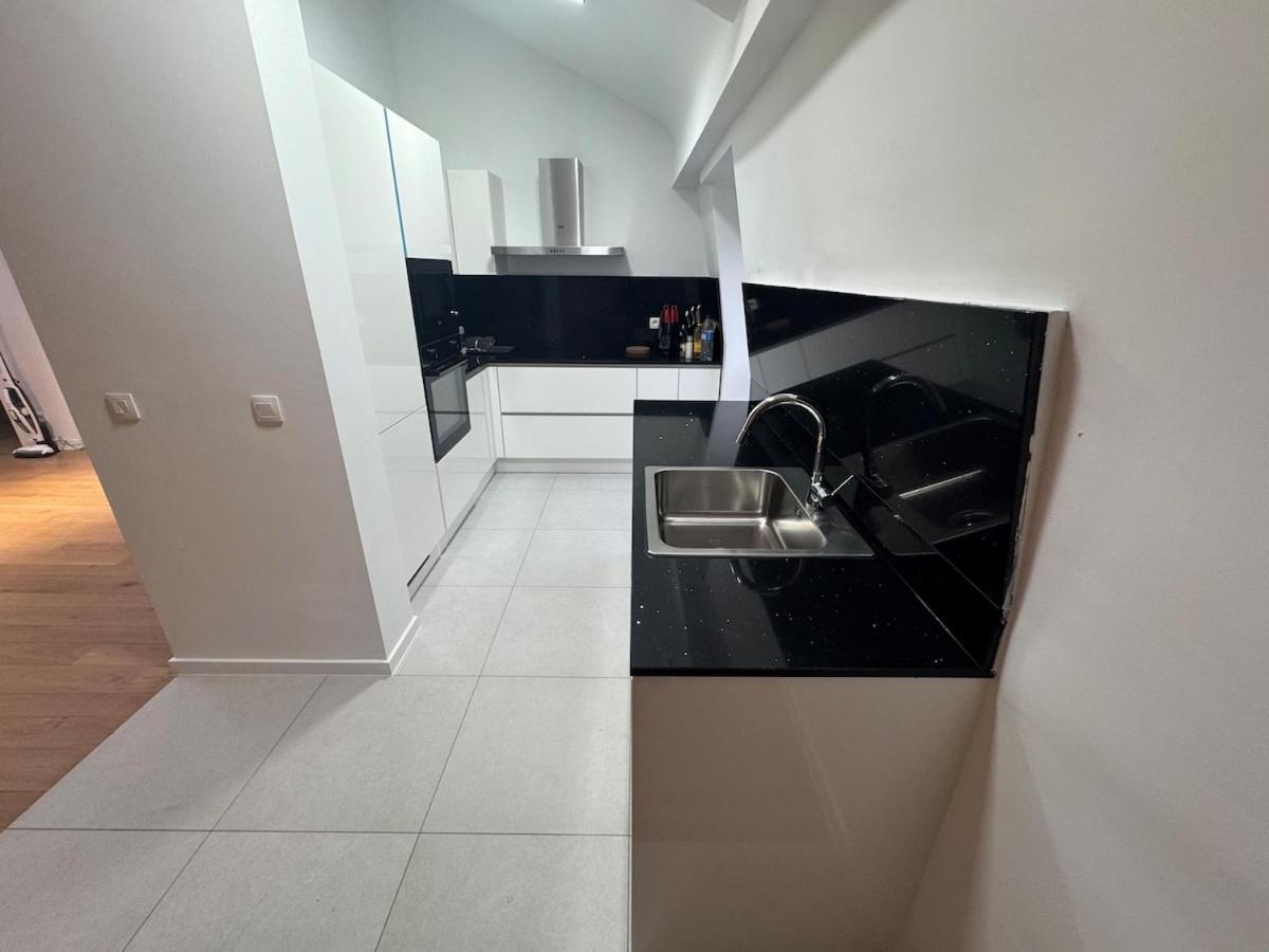 Apartment Penthouse 4 *