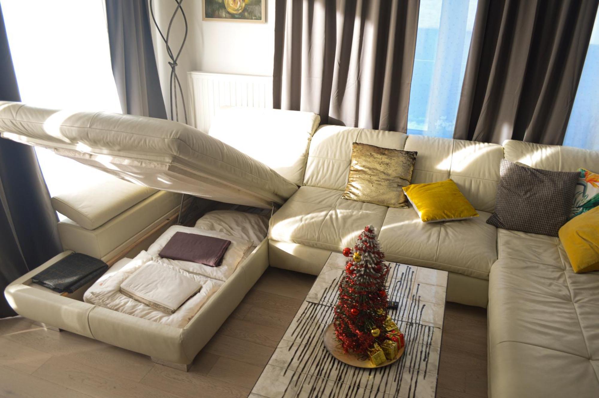 1br Metro Hopital Erasme Bordet Handicapt Friendly